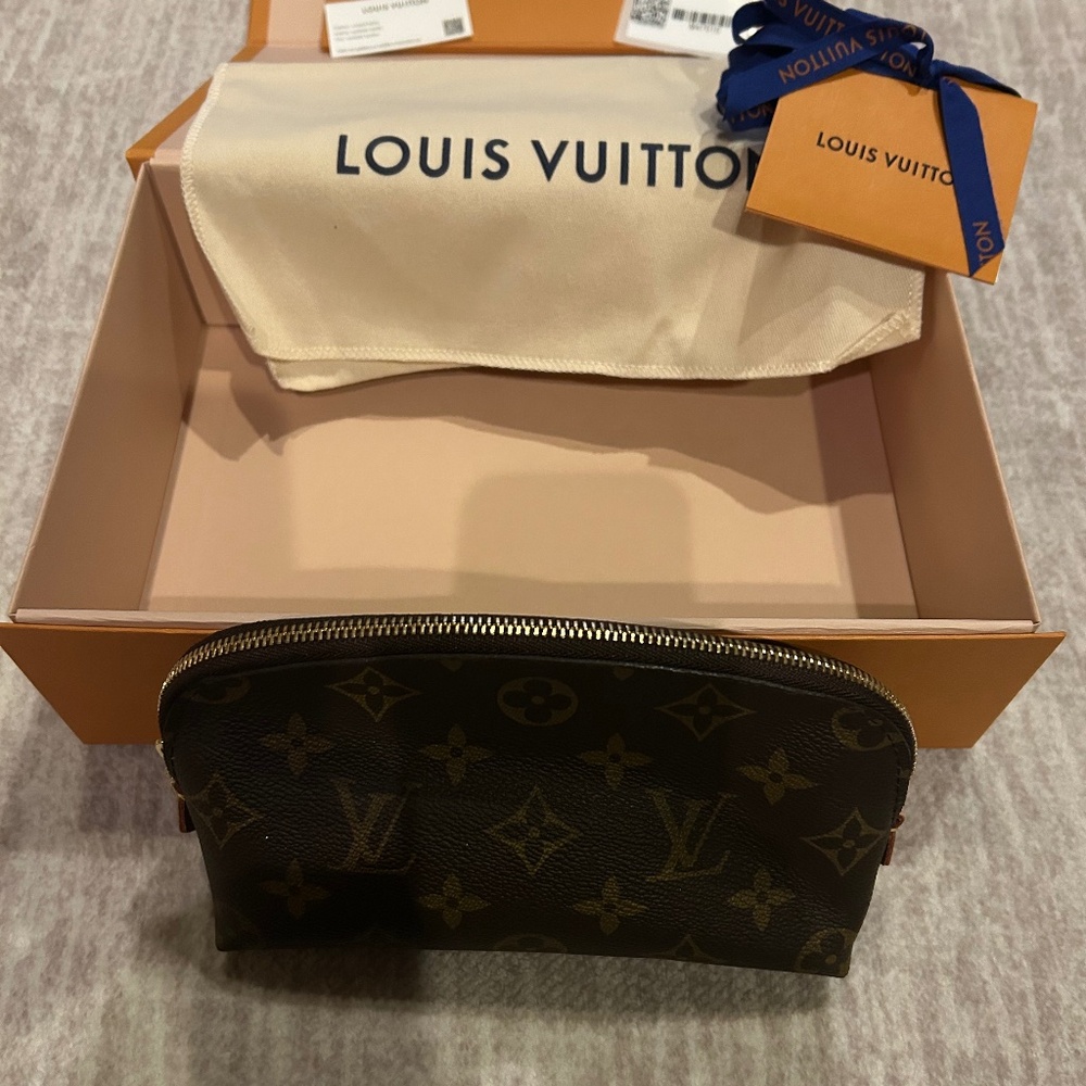 100% Authentic Louis Vuitton Cosmetic Pouch Monogram Canvas